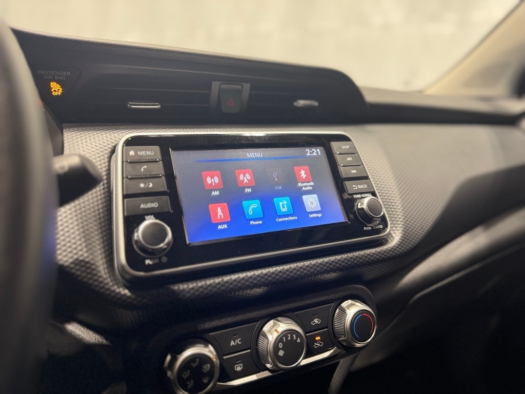 2023 NISSAN KICKS - Image 8