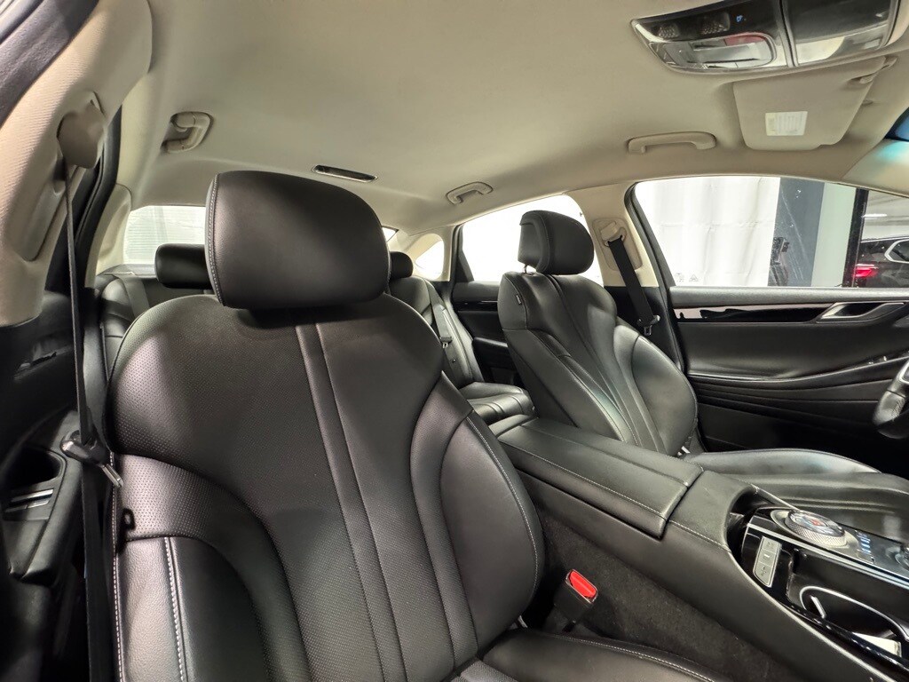 2023 GENESIS G80 - Image 30