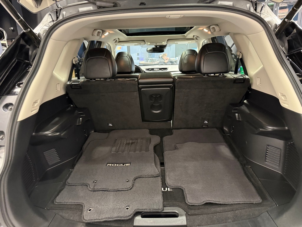 2018 NISSAN ROGUE - Image 33