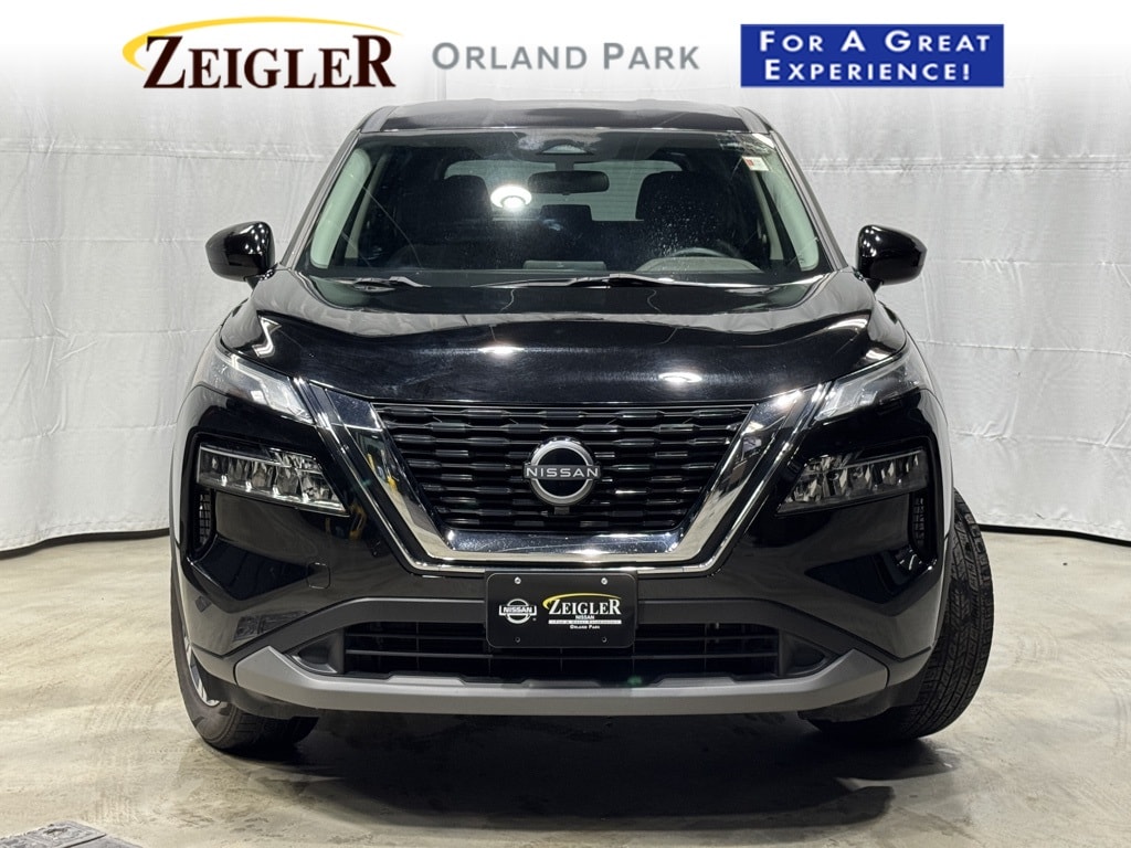 2023 NISSAN ROGUE - Image 1