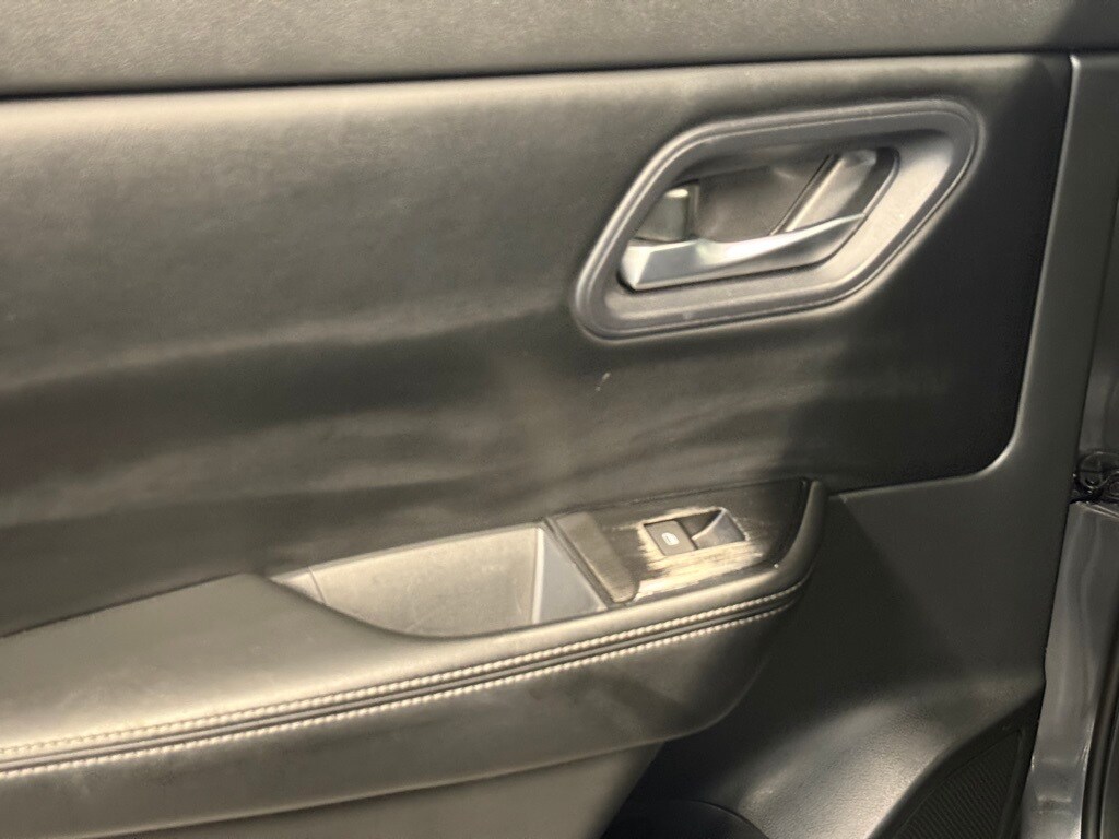 2024 NISSAN ROGUE - Image 19