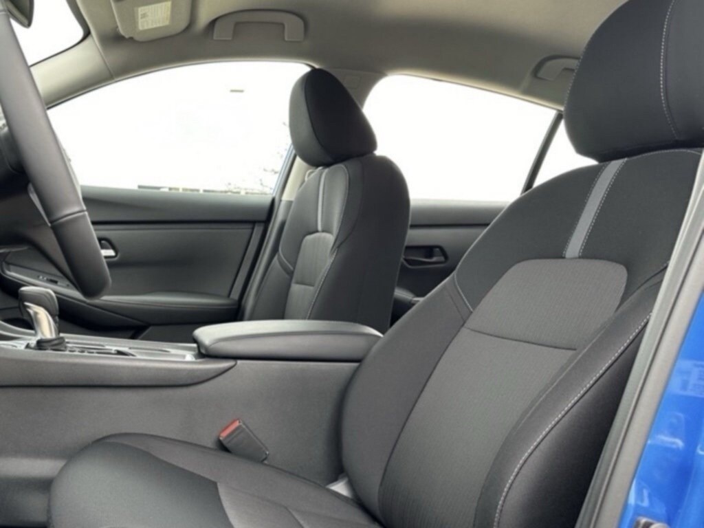 2025 NISSAN SENTRA - Image 18