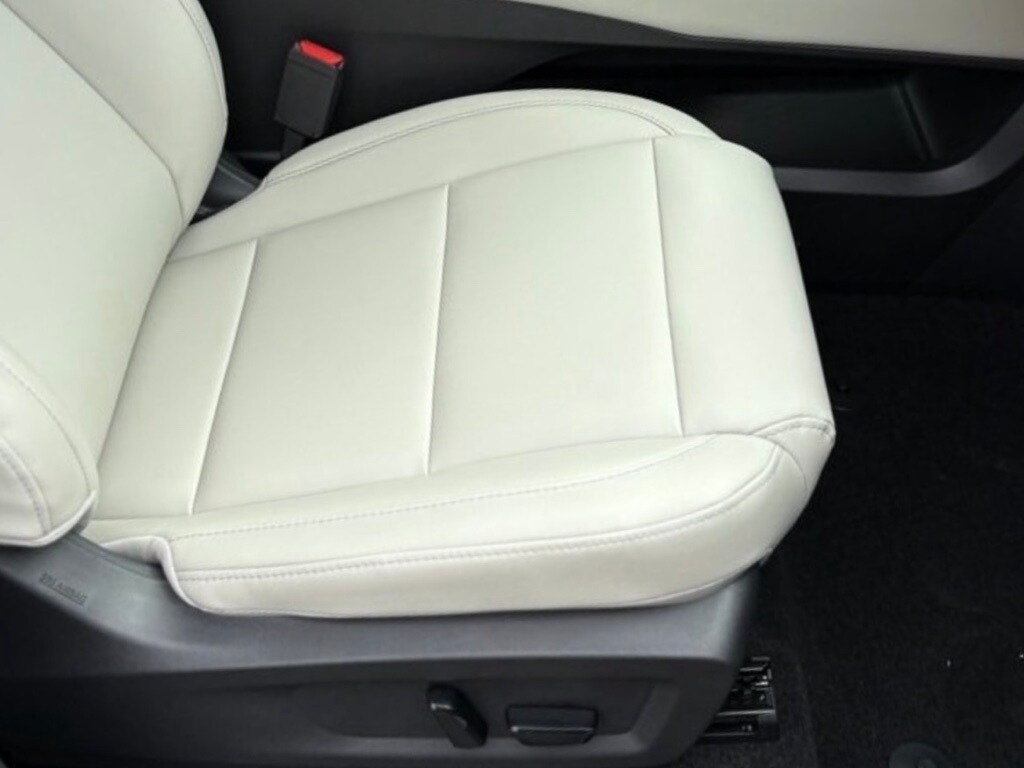 2025 NISSAN MURANO - Image 26