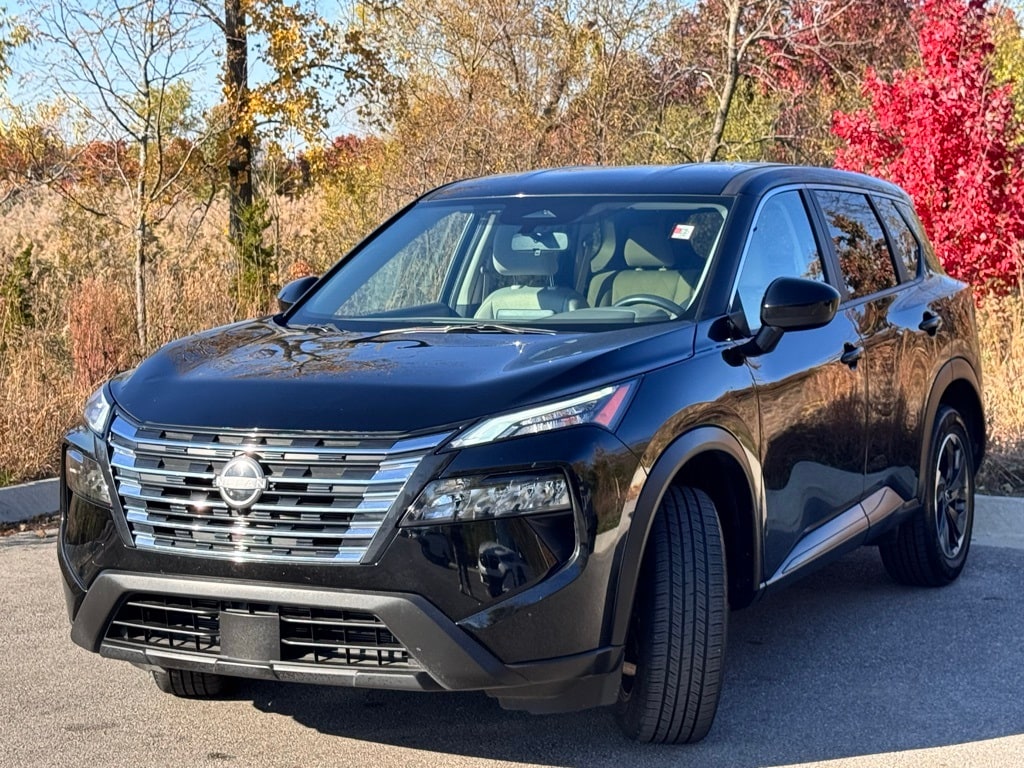 Certified 2024 Nissan Rogue SV SUV