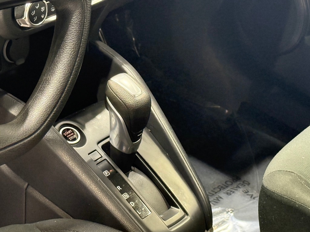 2024 NISSAN KICKS - Image 19