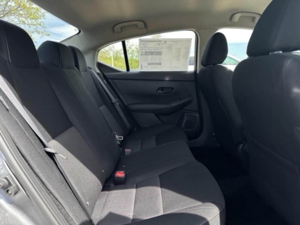 2025 NISSAN SENTRA - Image 21