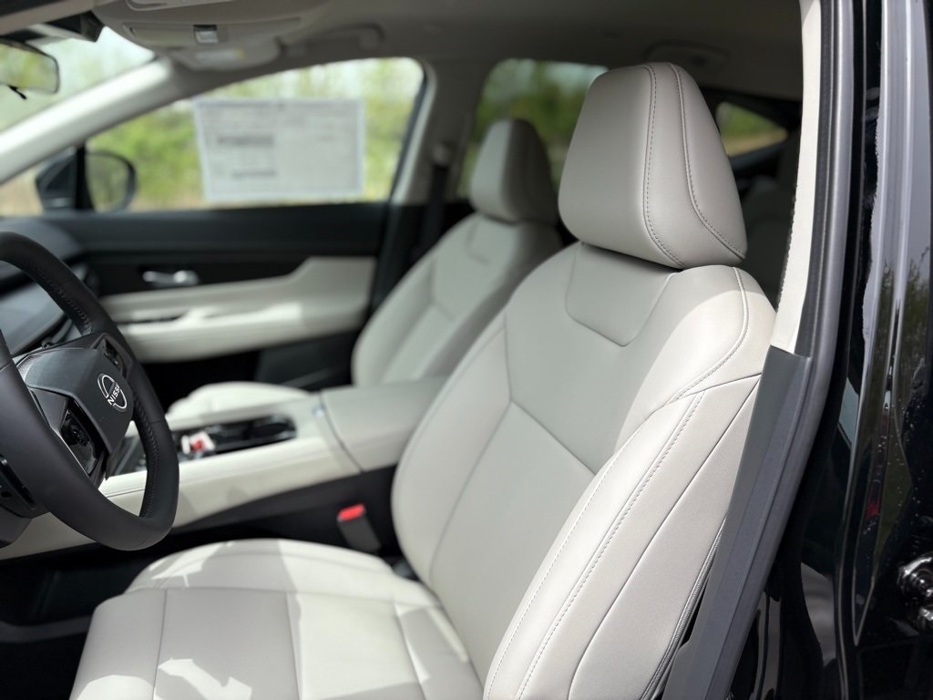 2025 NISSAN MURANO - Image 16