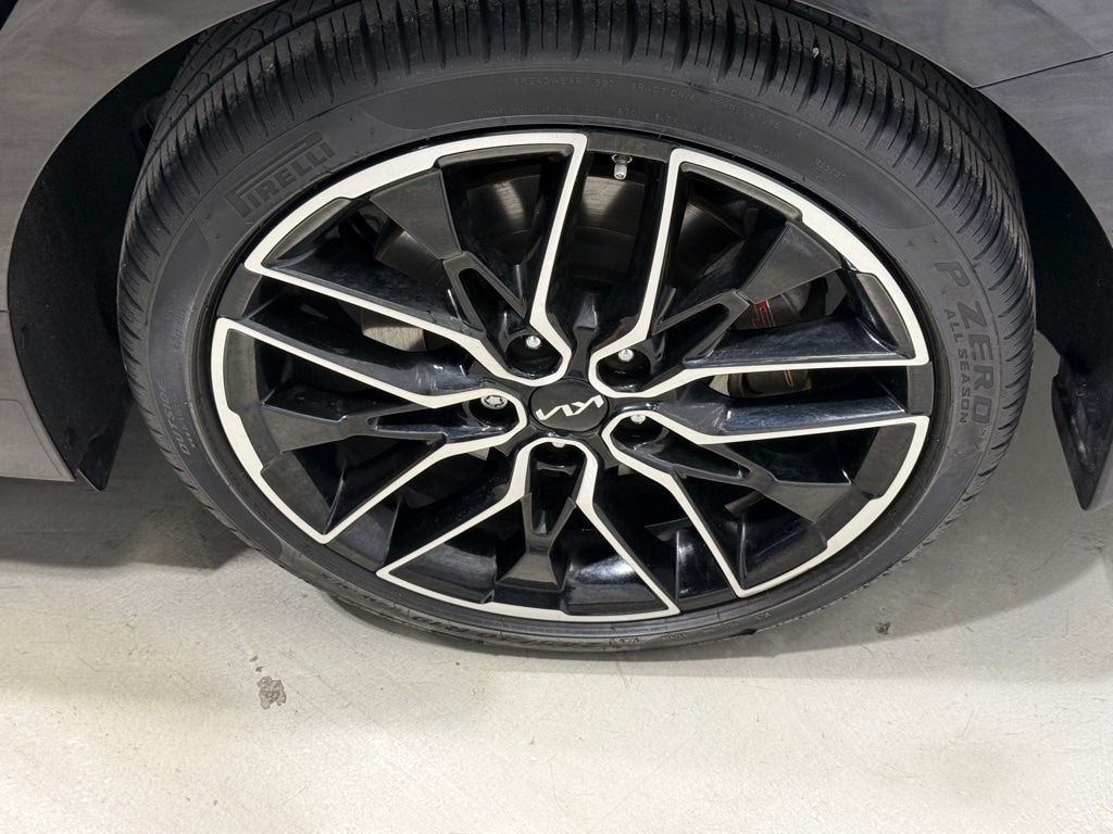 2024 KIA K5 - Image 11