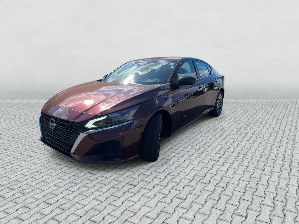 Certified 2024 Nissan Altima 2.5 SV Sedan