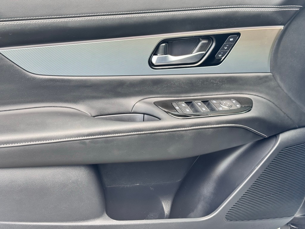 2025 NISSAN MURANO - Image 18