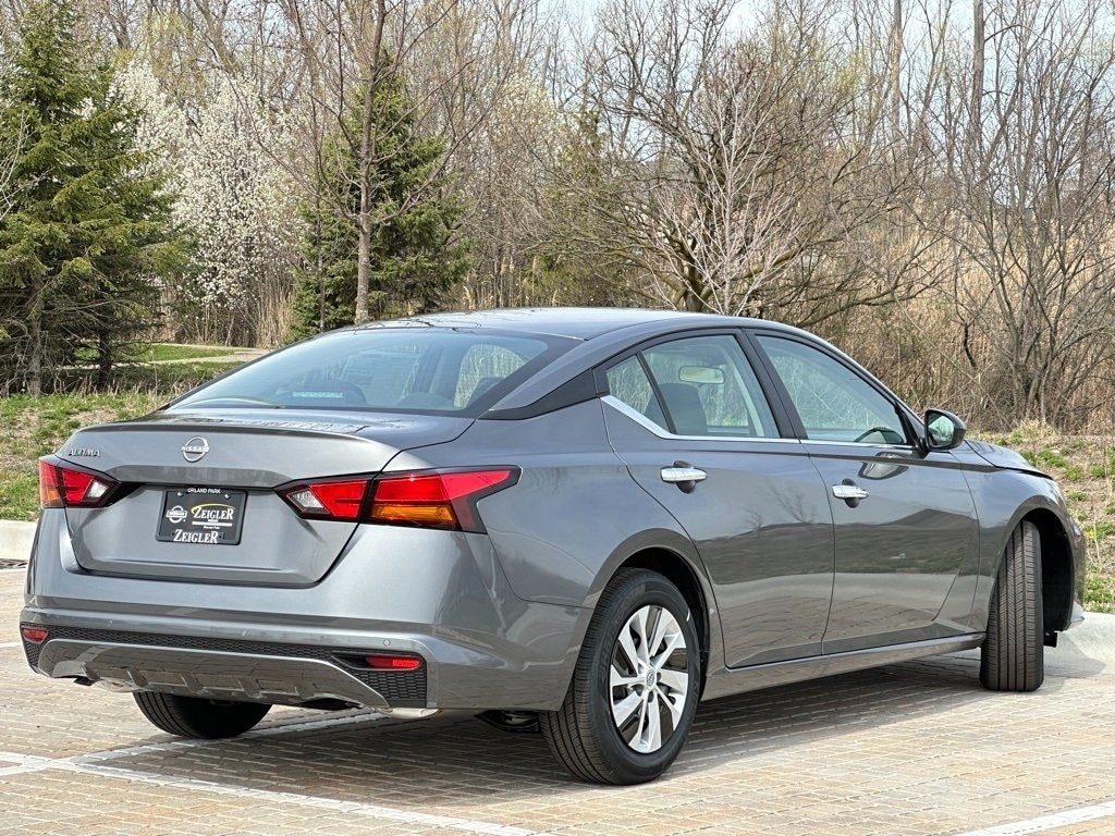 2025 NISSAN ALTIMA - Image 9