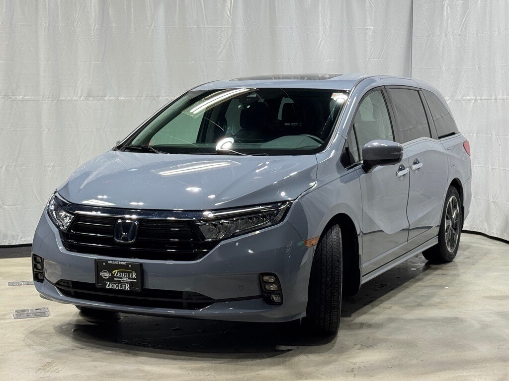 Used 2023 Honda Odyssey Elite Van