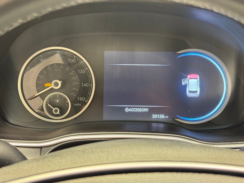 2024 GENESIS GV80 - Image 31