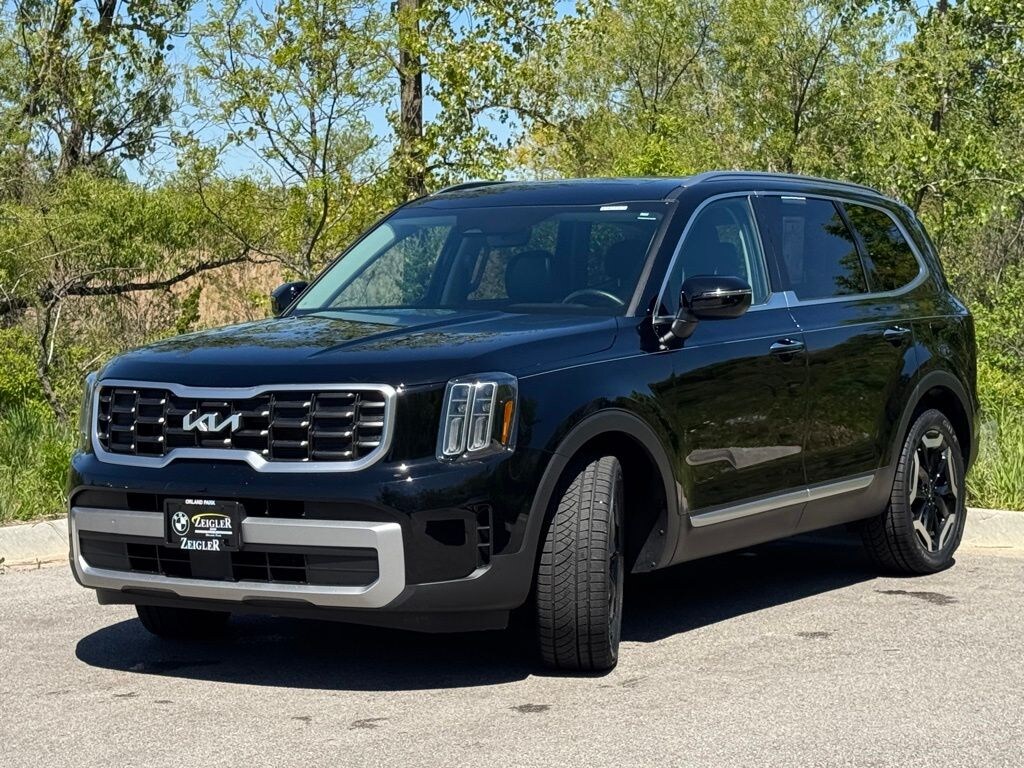 Certified 2023 Kia Telluride S SUV