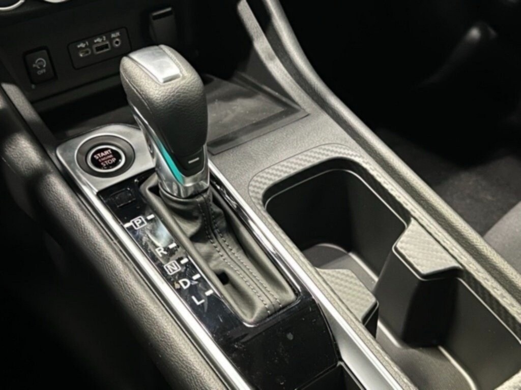 2025 NISSAN SENTRA - Image 12