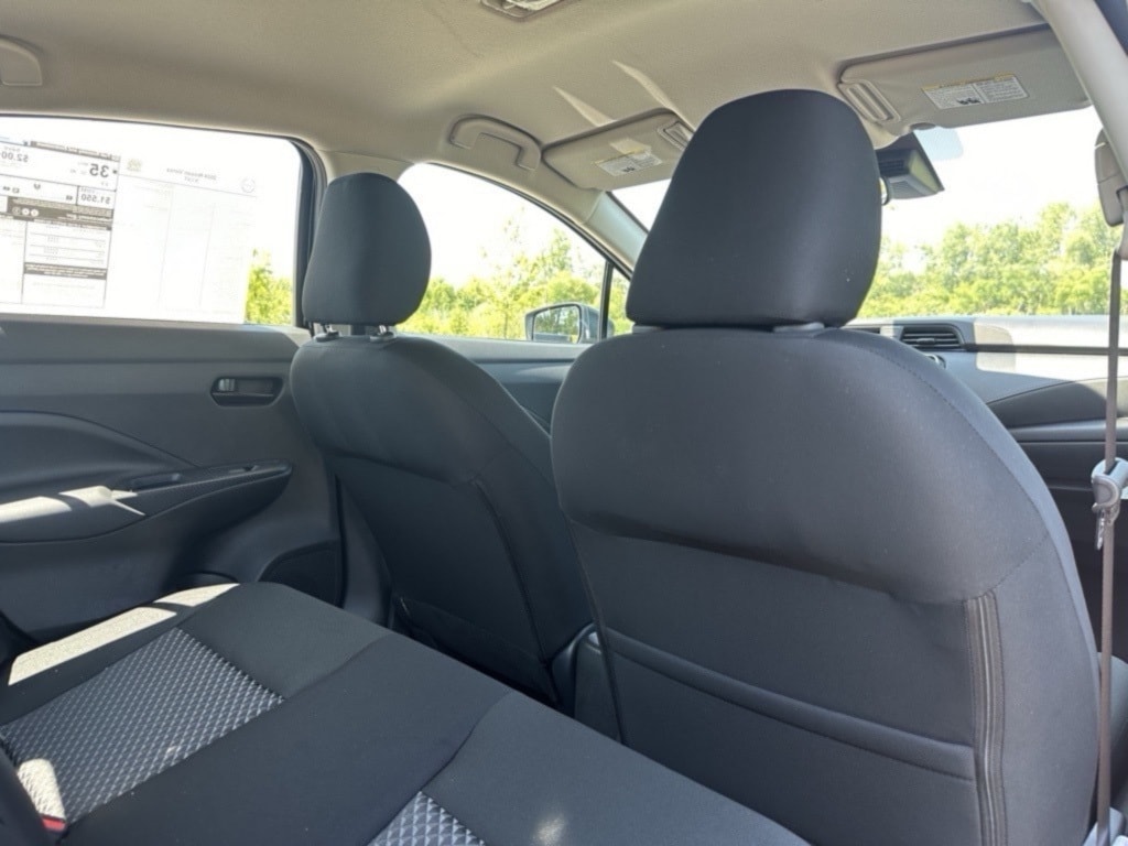 2025 NISSAN VERSA - Image 26