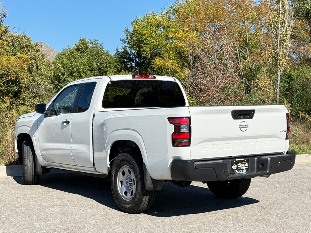 2025 Nissan Frontier S photo 4