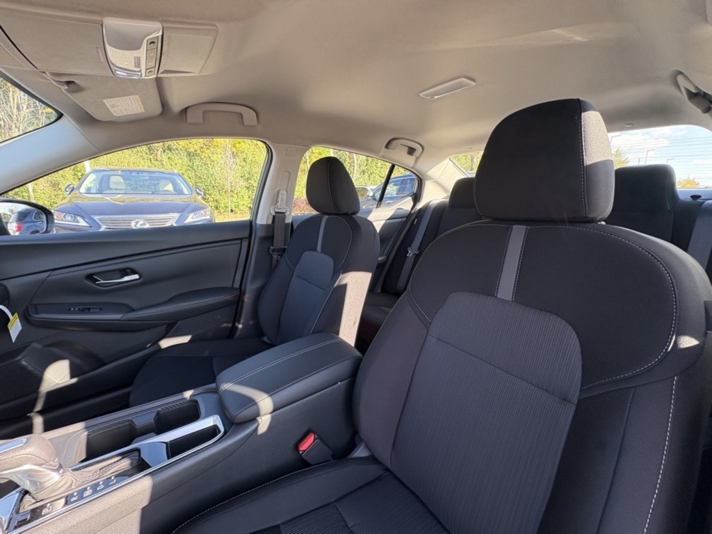 2025 NISSAN SENTRA - Image 16