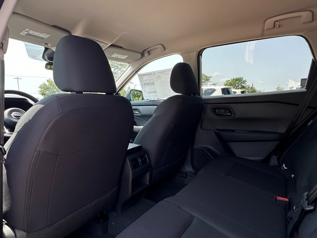 2025 NISSAN ROGUE - Image 20