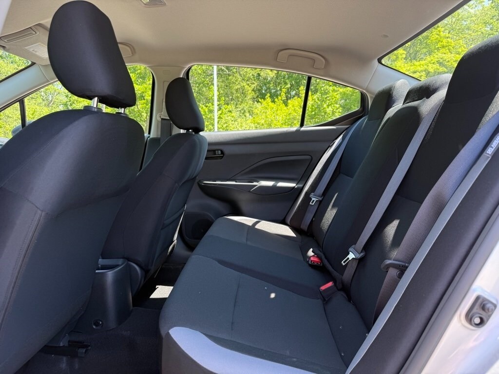 2025 NISSAN VERSA - Image 25