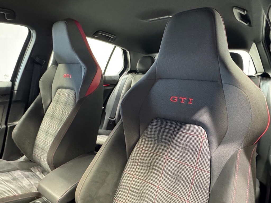 2024 VOLKSWAGEN GOLF GTI - Image 20