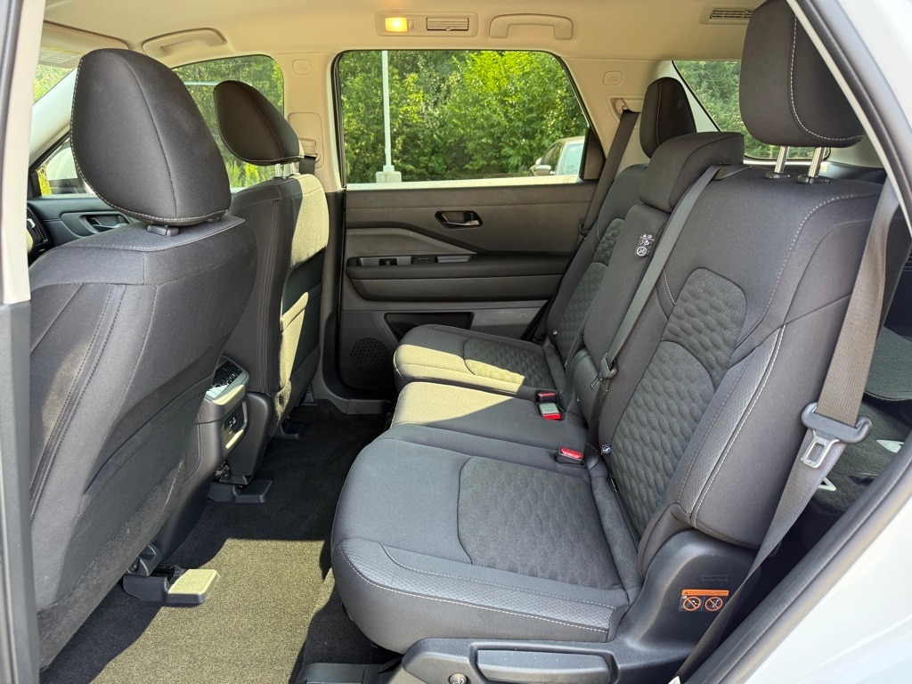 2025 NISSAN PATHFINDER - Image 22