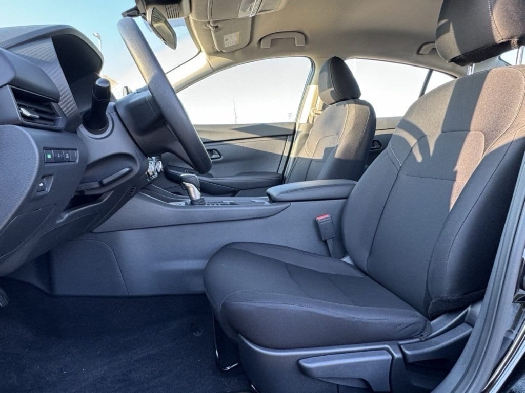 2025 NISSAN SENTRA - Image 15