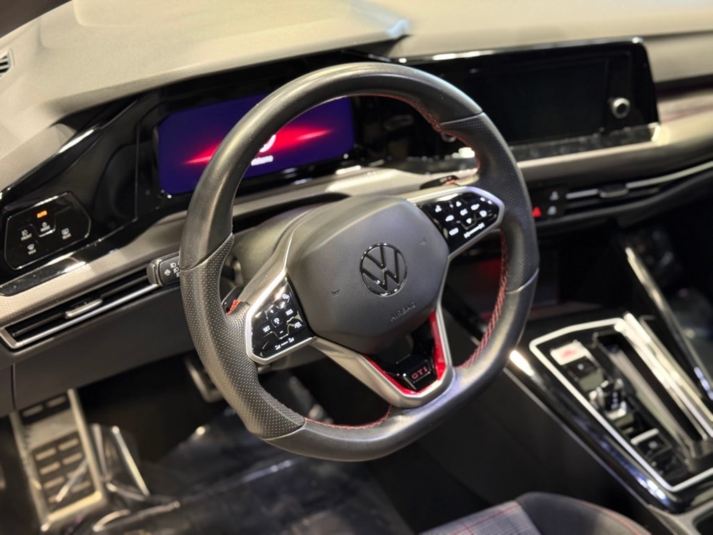 2024 VOLKSWAGEN GOLF GTI - Image 21