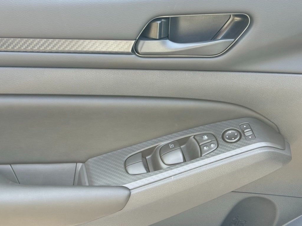 2025 NISSAN ALTIMA - Image 16
