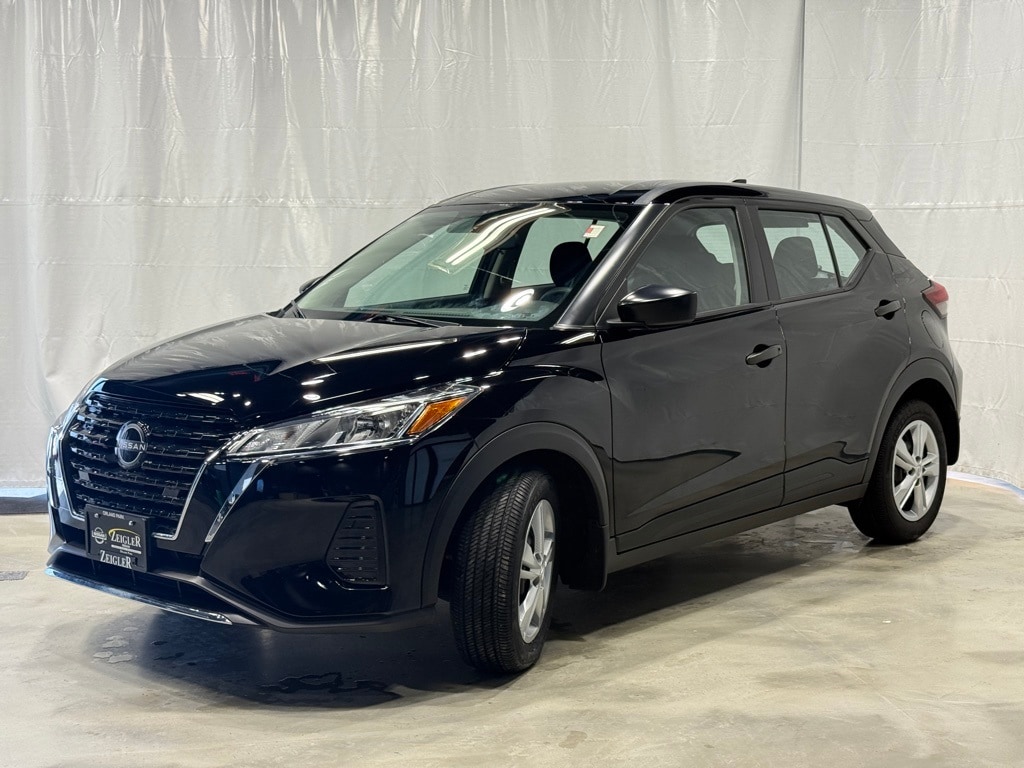 2024 NISSAN KICKS - Image 3