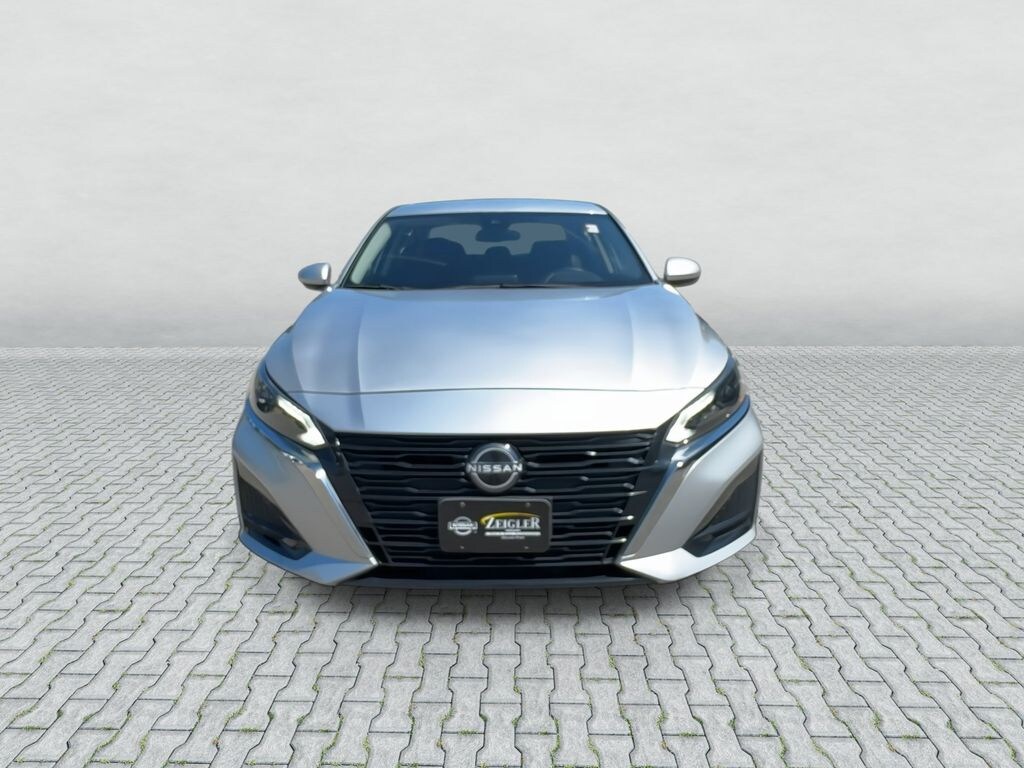 Certified 2023 Nissan Altima 2.5 SV Sedan