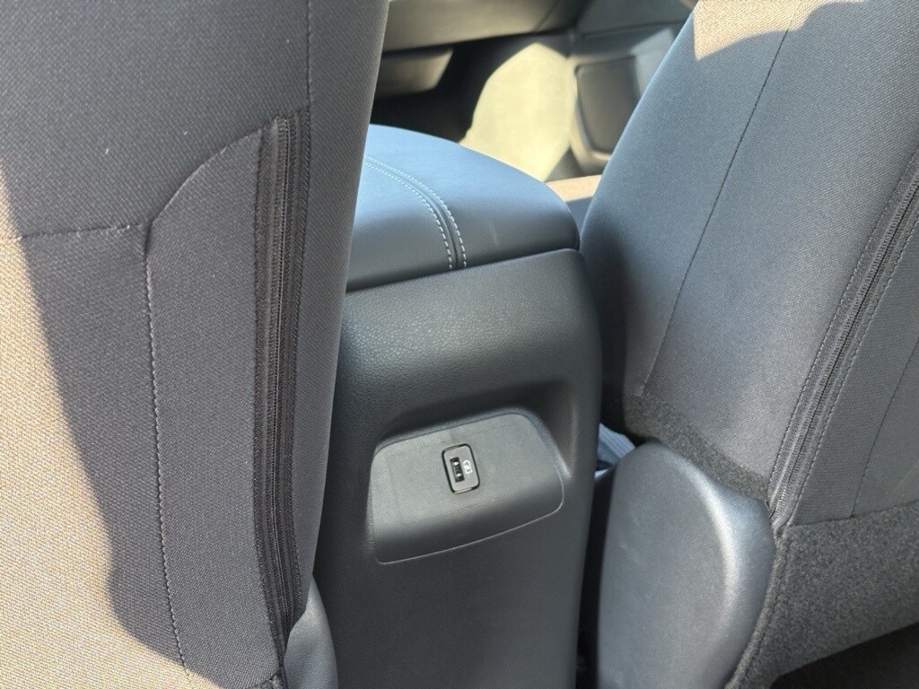 2025 NISSAN SENTRA - Image 20