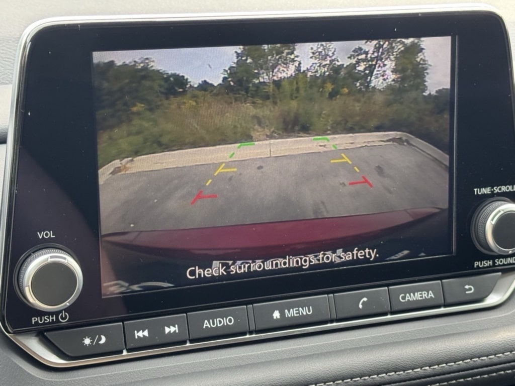 2025 NISSAN ROGUE - Image 8