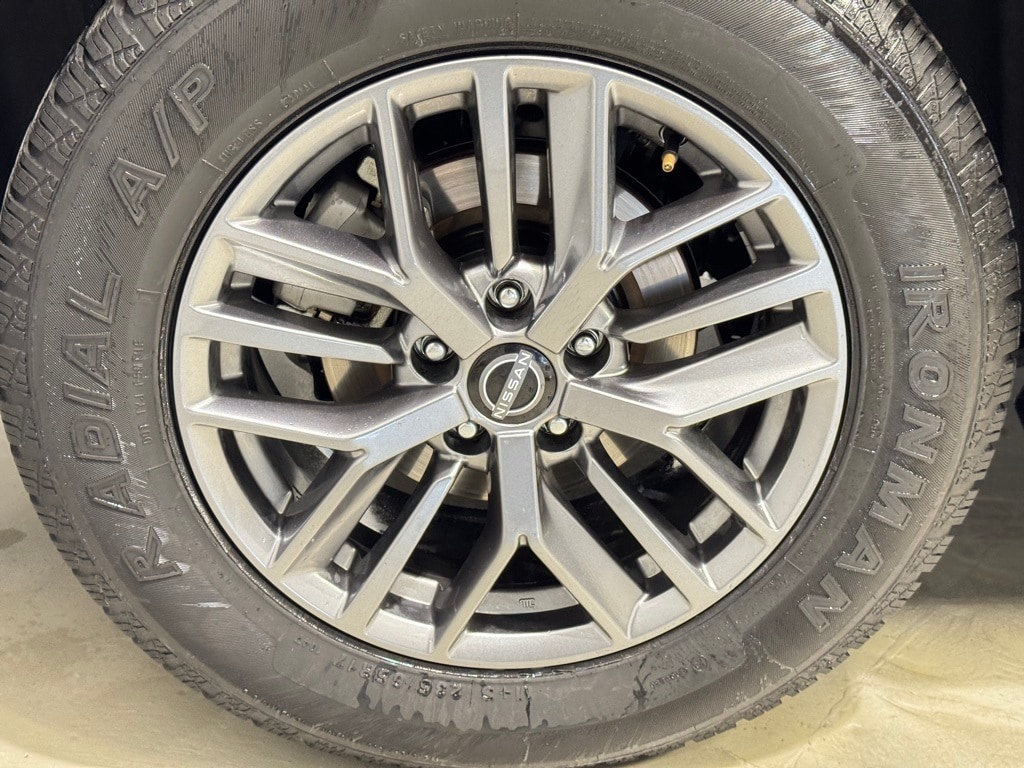 2023 NISSAN ROGUE - Image 9