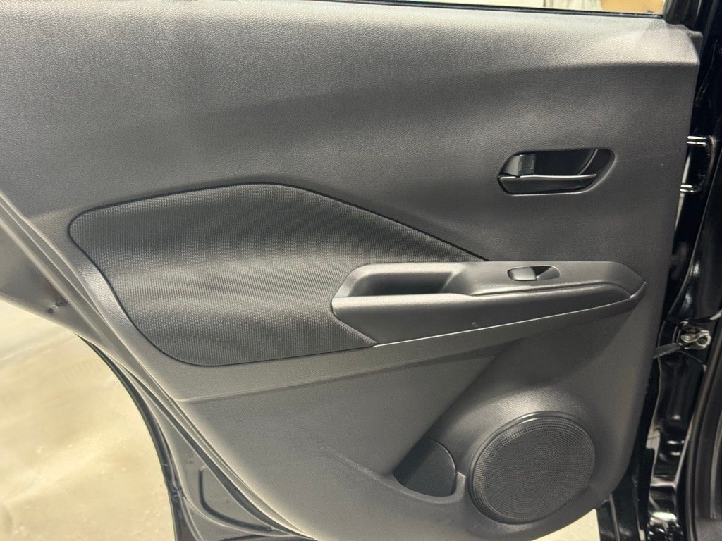 2023 NISSAN KICKS - Image 24