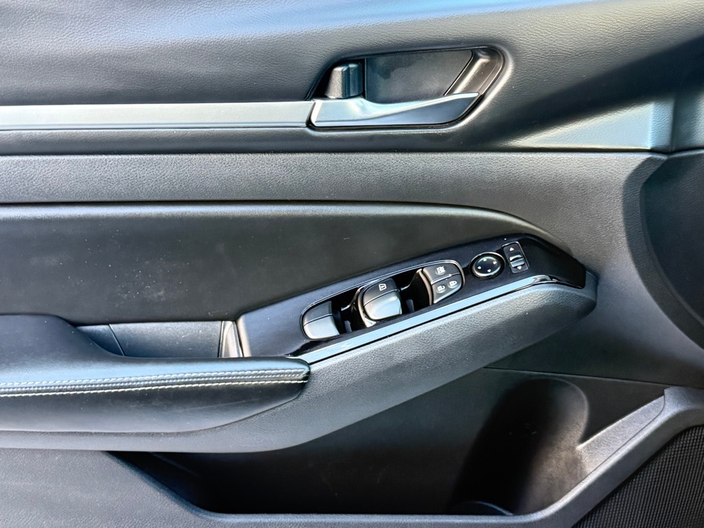 2023 NISSAN ALTIMA - Image 19