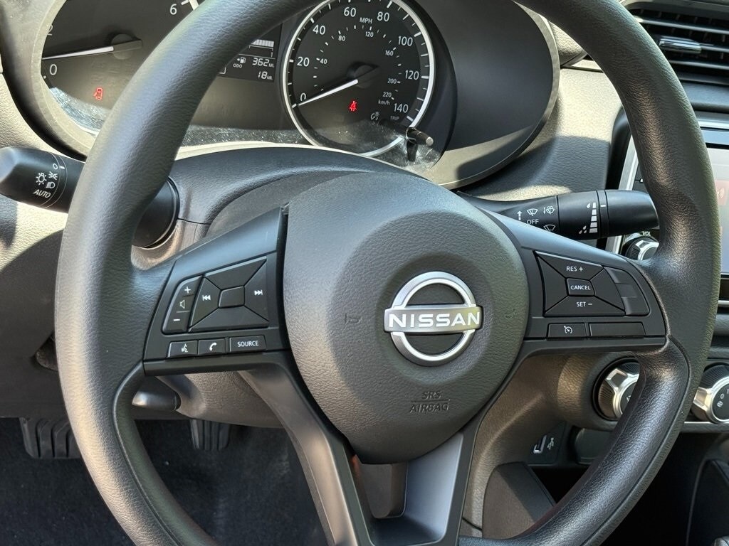2025 NISSAN VERSA - Image 19