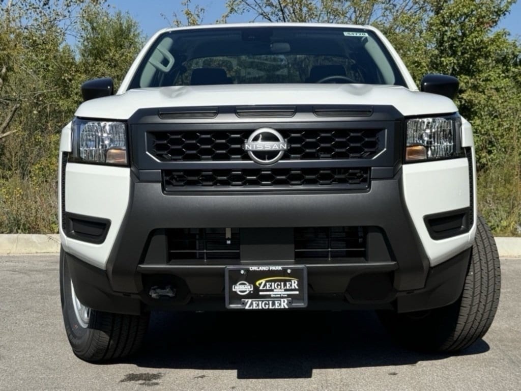 2025 NISSAN FRONTIER - Image 2