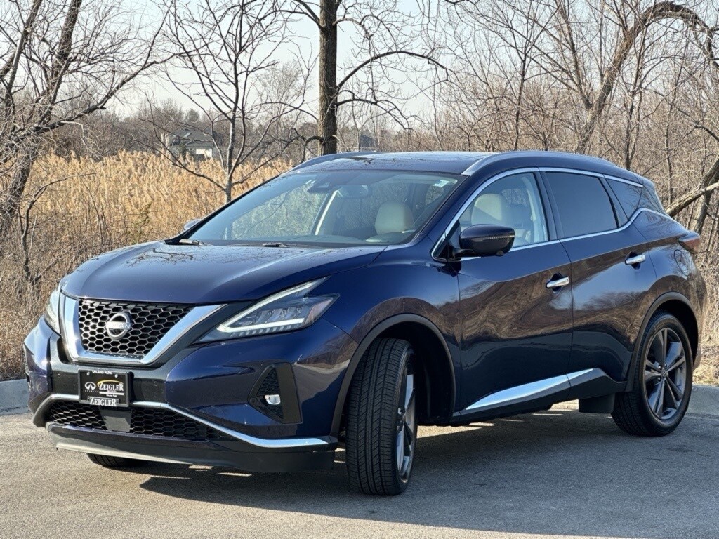 2023 Nissan Murano Platinum photo 2