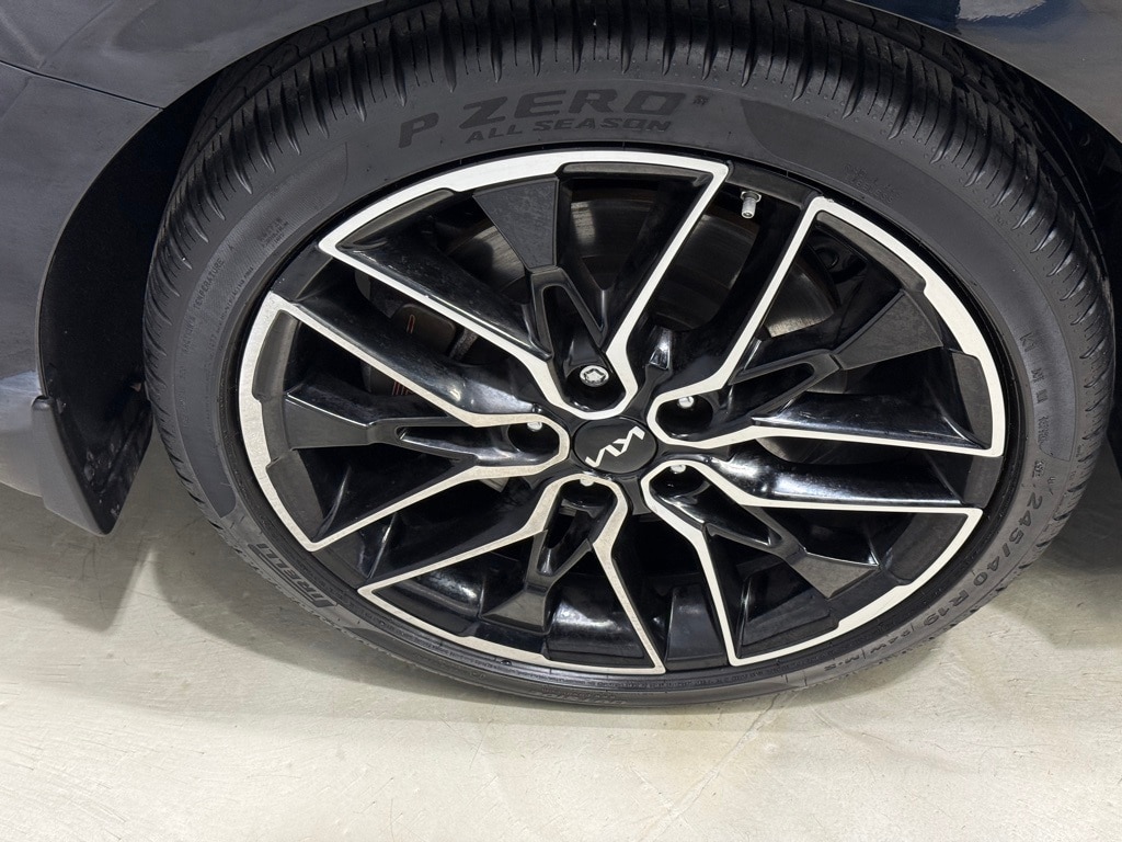 2024 KIA K5 - Image 12