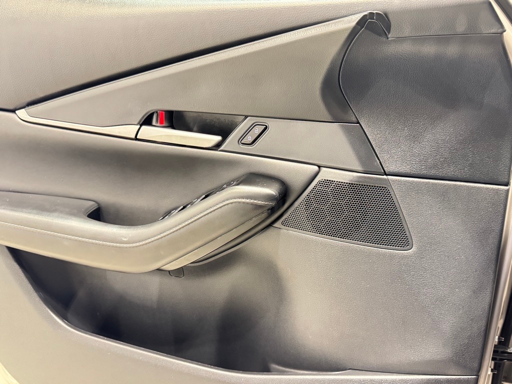 2024 MAZDA CX-30 - Image 15