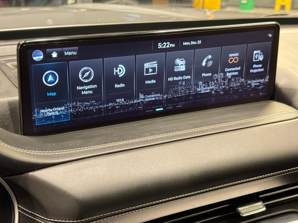 2024 GENESIS GV80 - Image 12