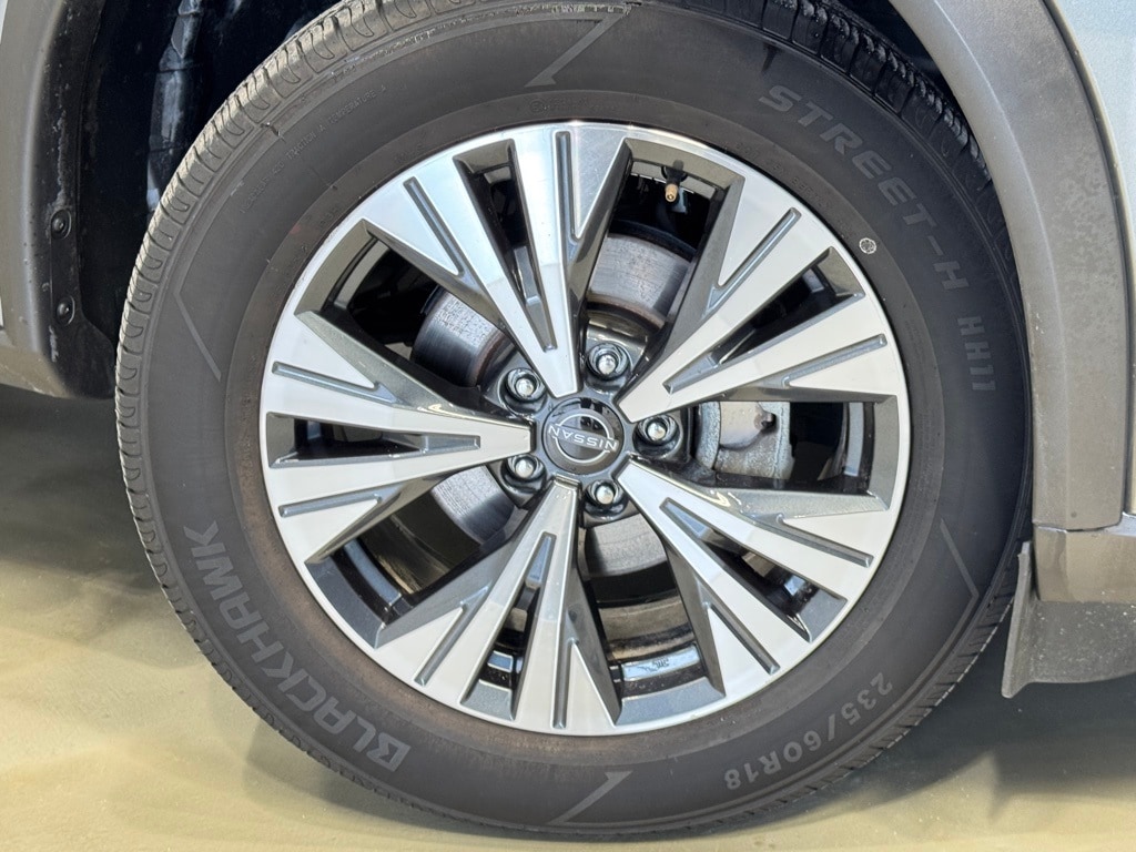 2023 NISSAN ROGUE - Image 10