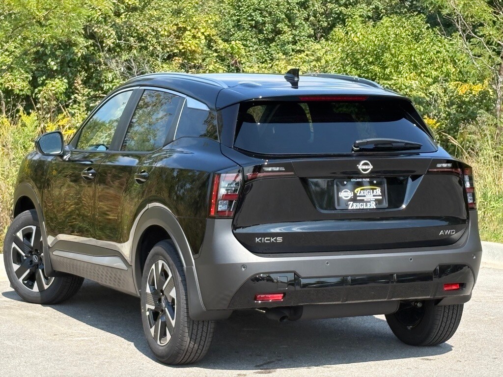 New 2026 Nissan Kicks SV SUV