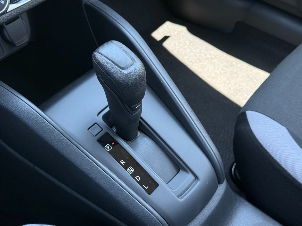 2025 NISSAN VERSA - Image 16