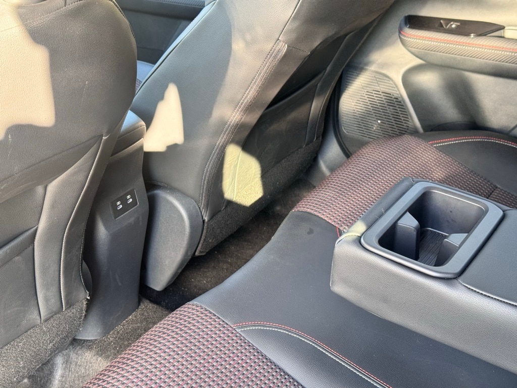 2025 NISSAN KICKS MPV - Image 20