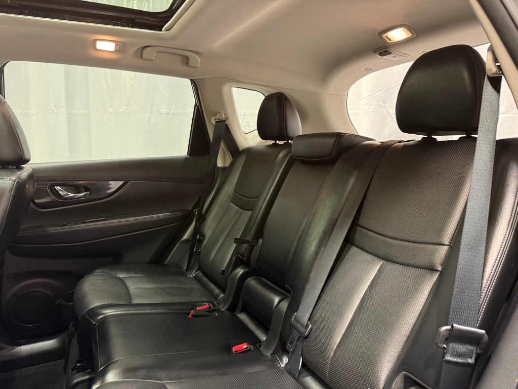 2018 NISSAN ROGUE - Image 22