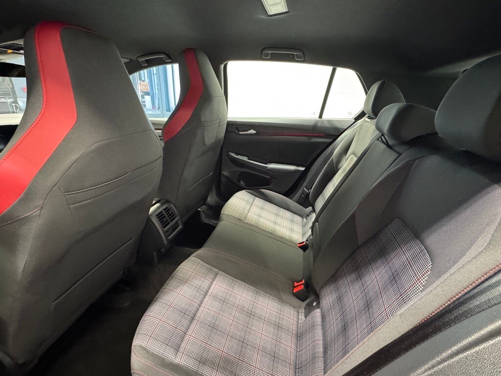 2024 VOLKSWAGEN GOLF GTI - Image 24