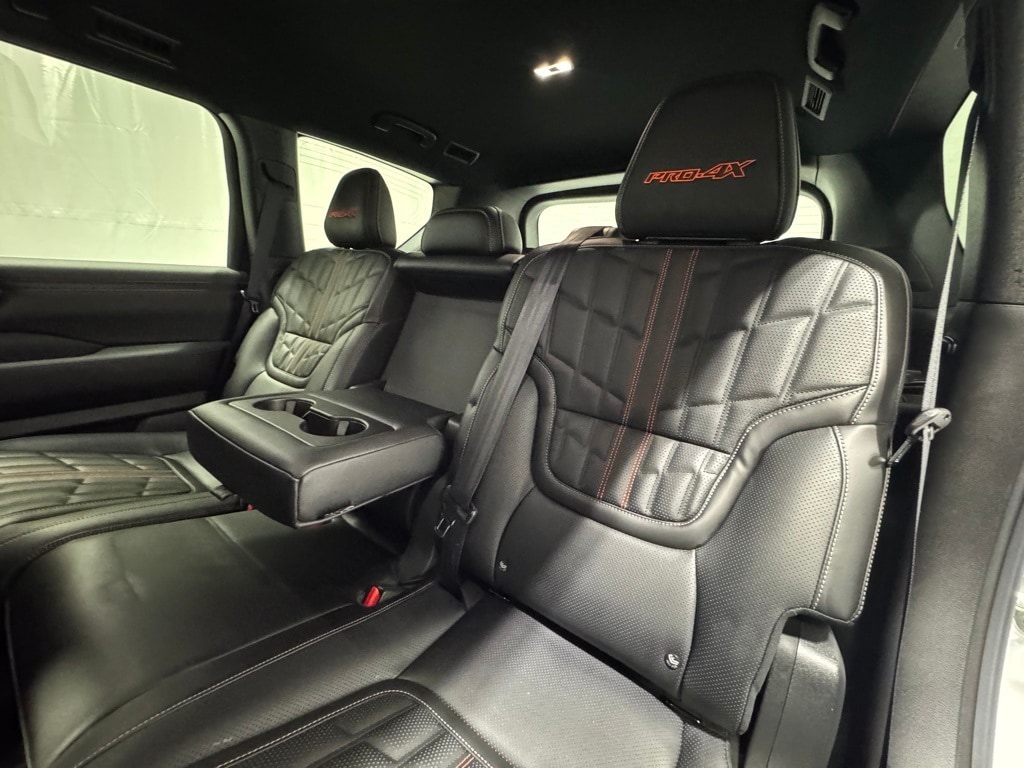 2025 NISSAN ARMADA - Image 25