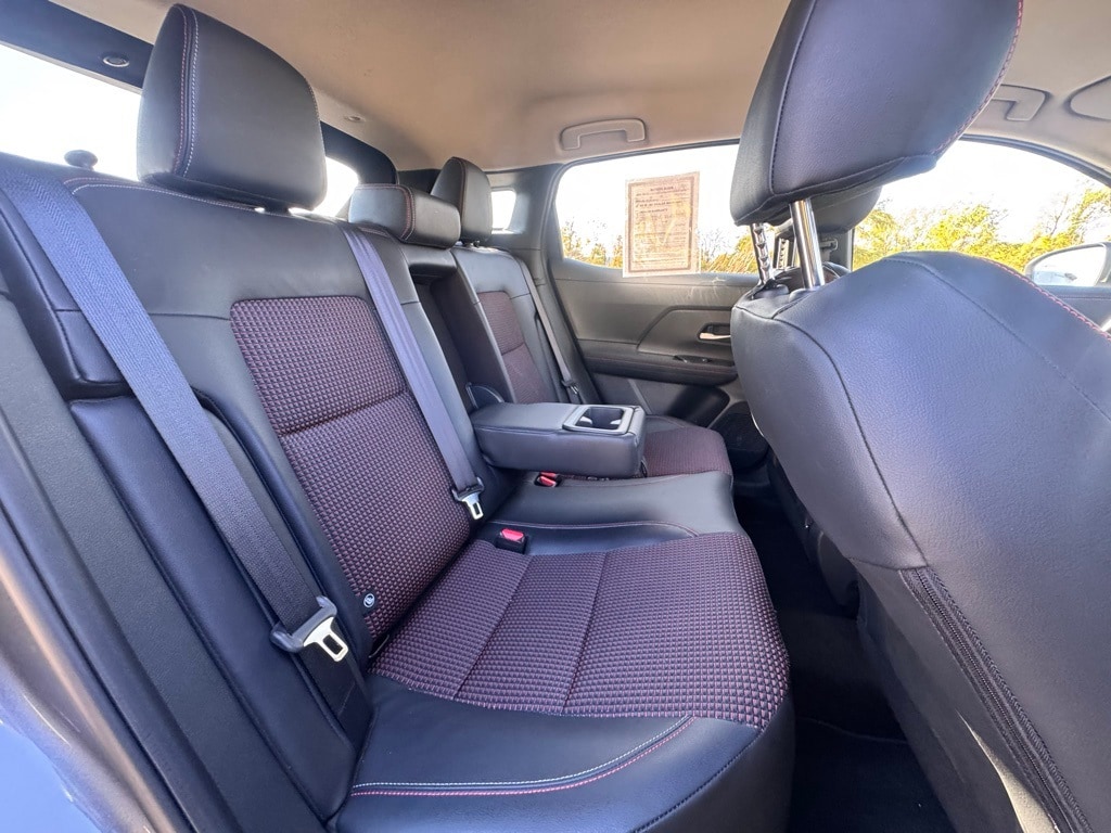 2025 NISSAN KICKS MPV - Image 25